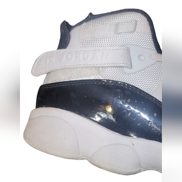 Air Jordan High Tops - Picture 4 of 7